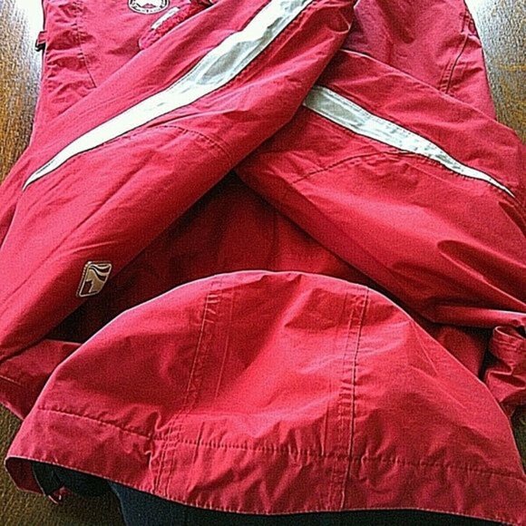 Wind River Jacket Woman's Red Size Large Windbreaker Zip Up Fleece Lined Hooded - Picture 12 of 16